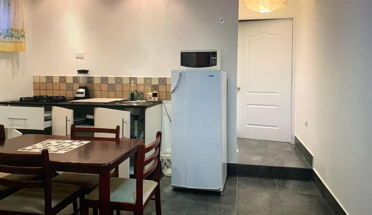 Manaya Bed & Breakfast 푼타 카나 외부 사진